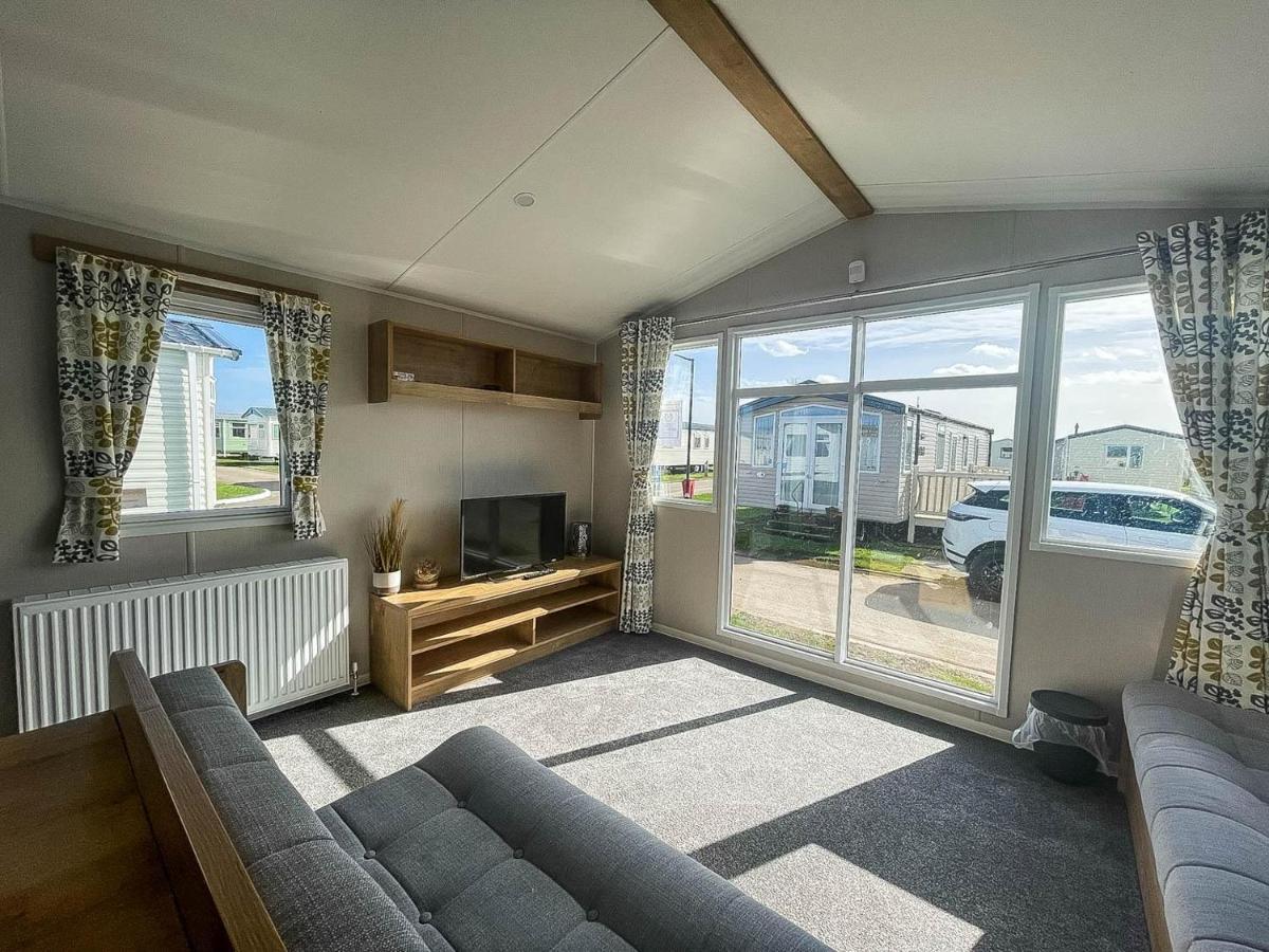 Hotel Lovely 8 Berth Caravan For Hire At Barmston Beach Holiday Park Ref 62002O Lund Esterno foto